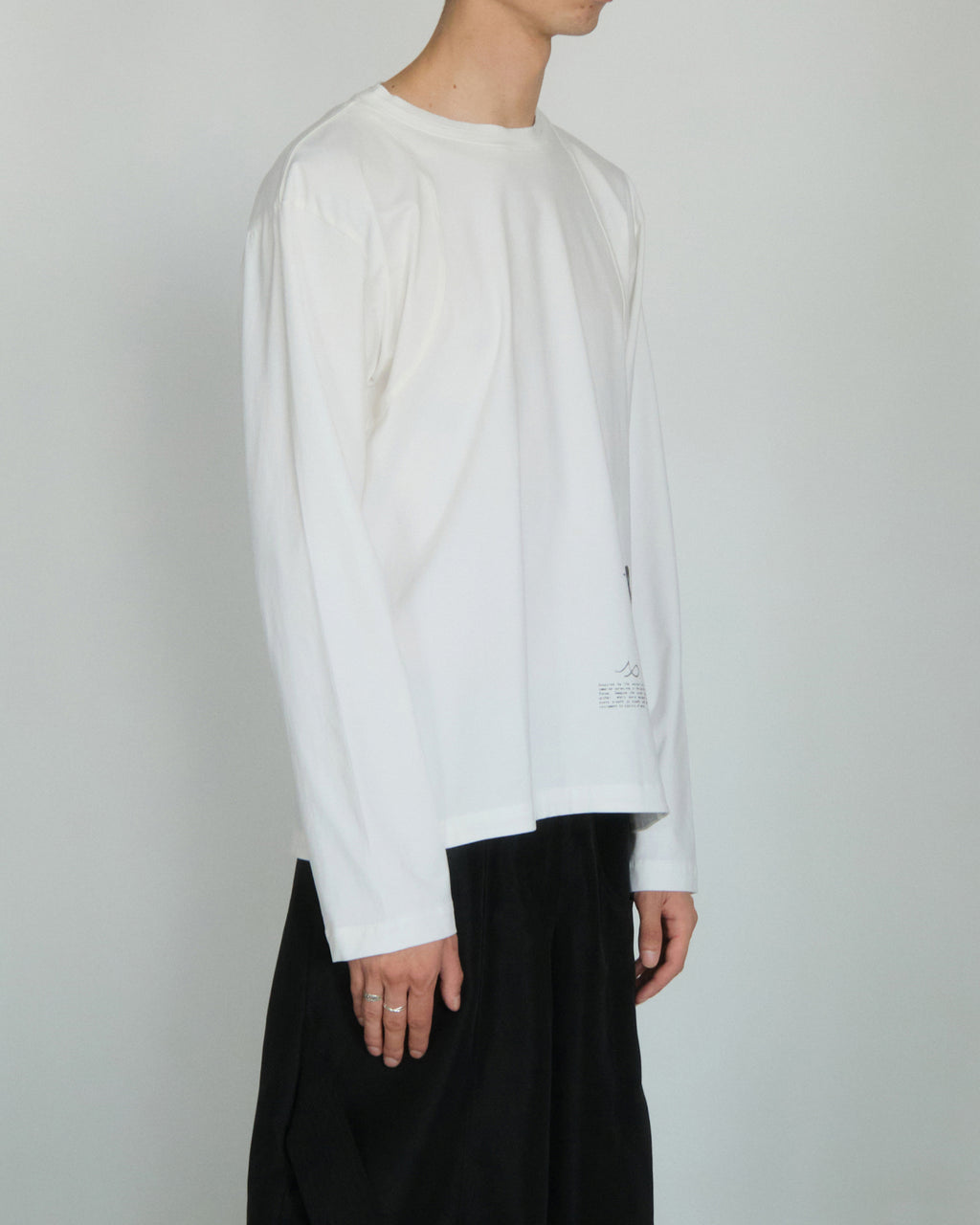 THE IDIOT X OPINI: Arc Long Sleeve [White]