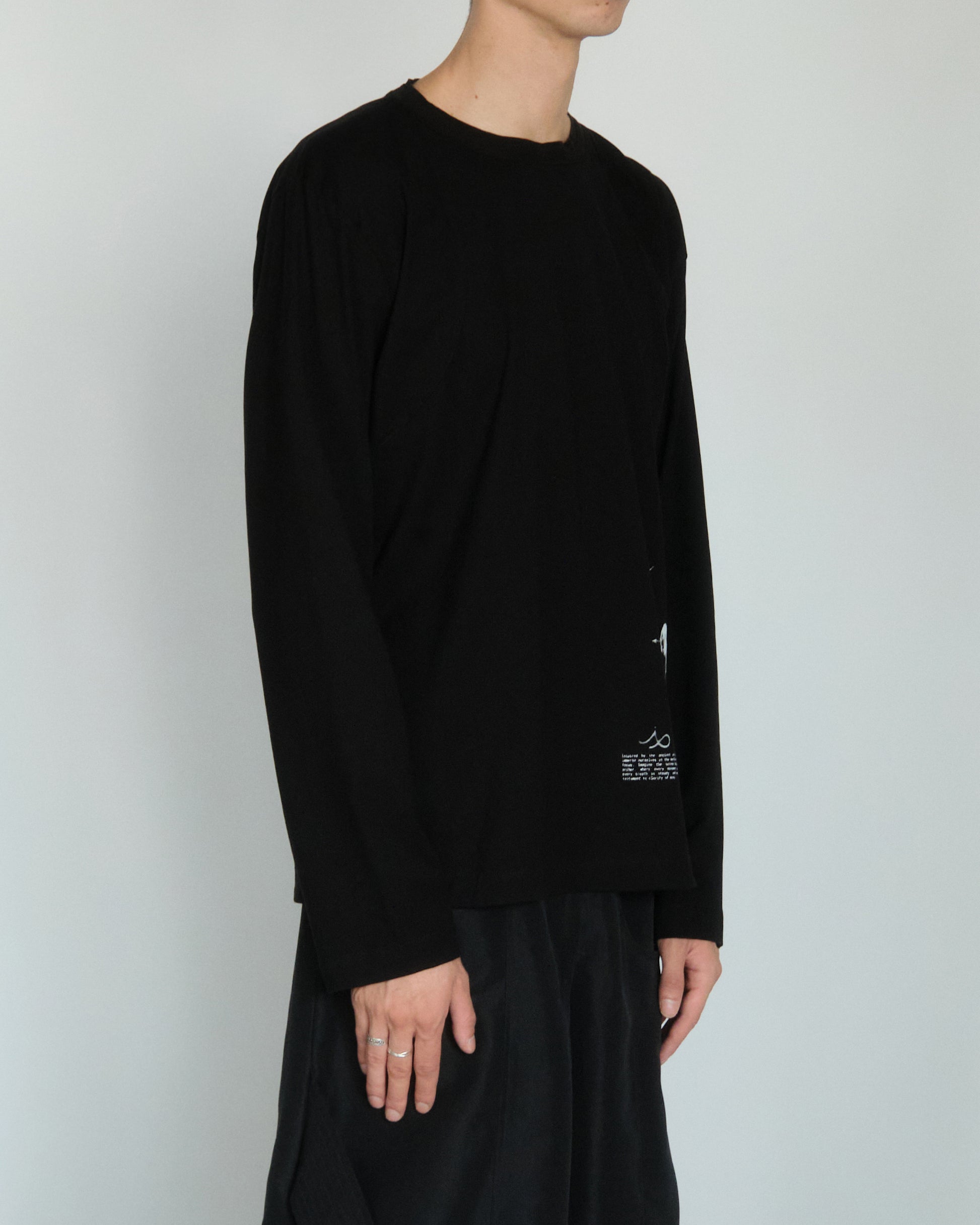 THE IDIOT X OPINI: Arc Long Sleeve [Black]