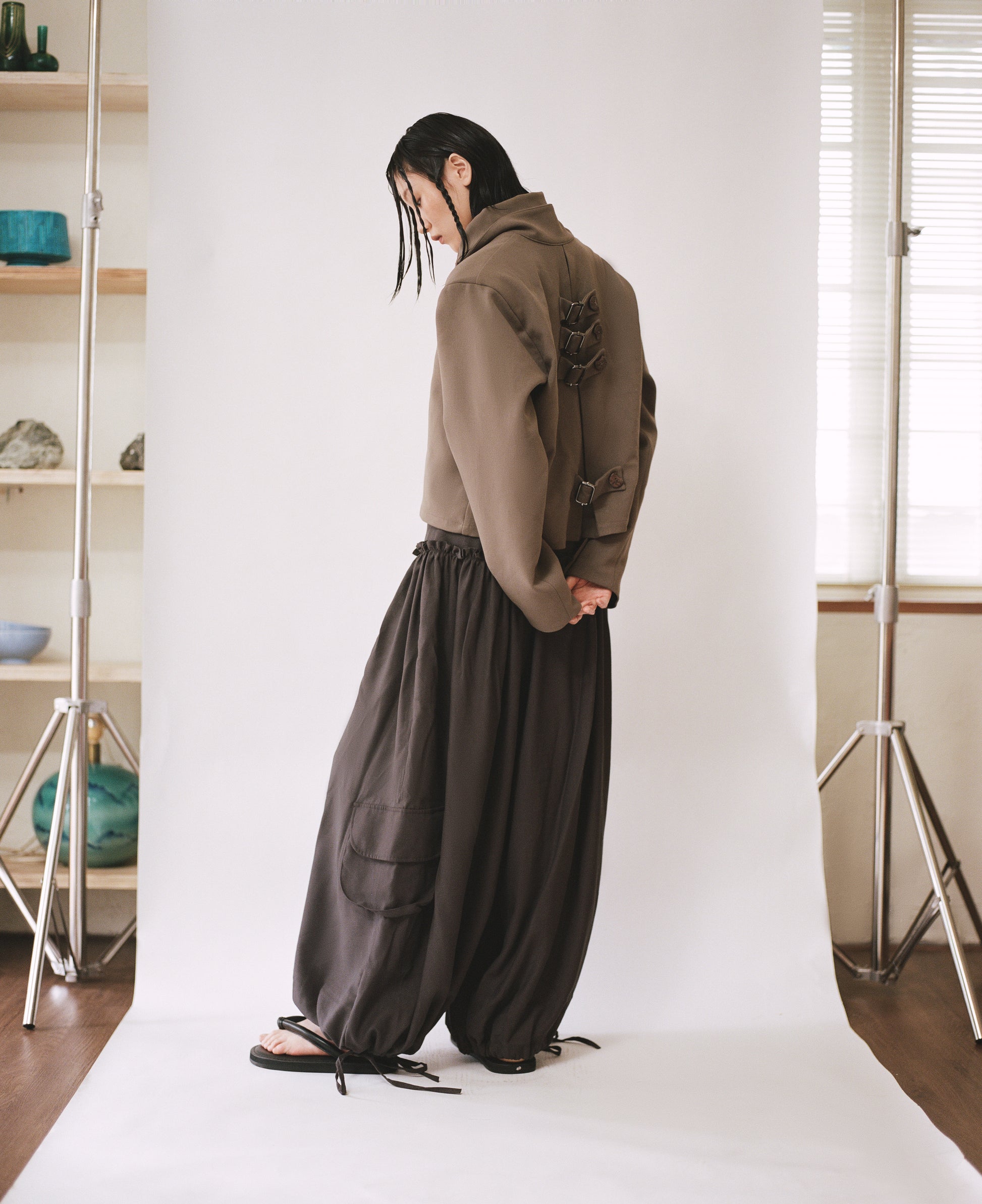 Balloon Pocket Pants [Grey Brown]