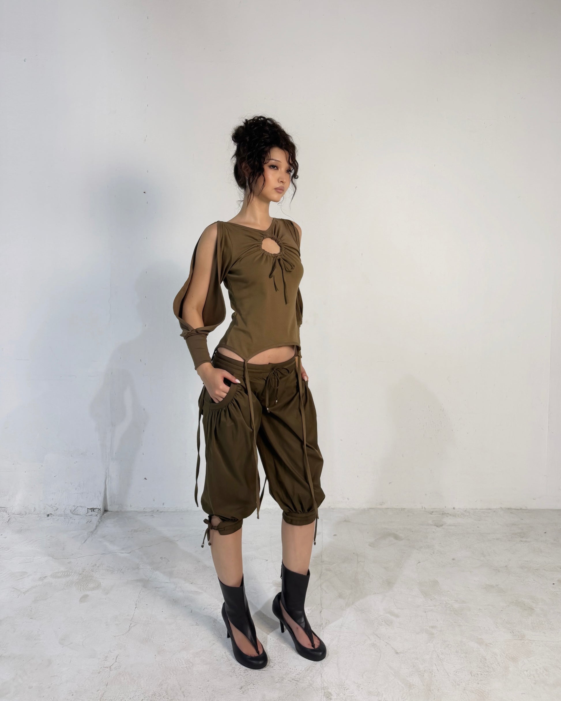 Garter Long Sleeve [Olive Brown]